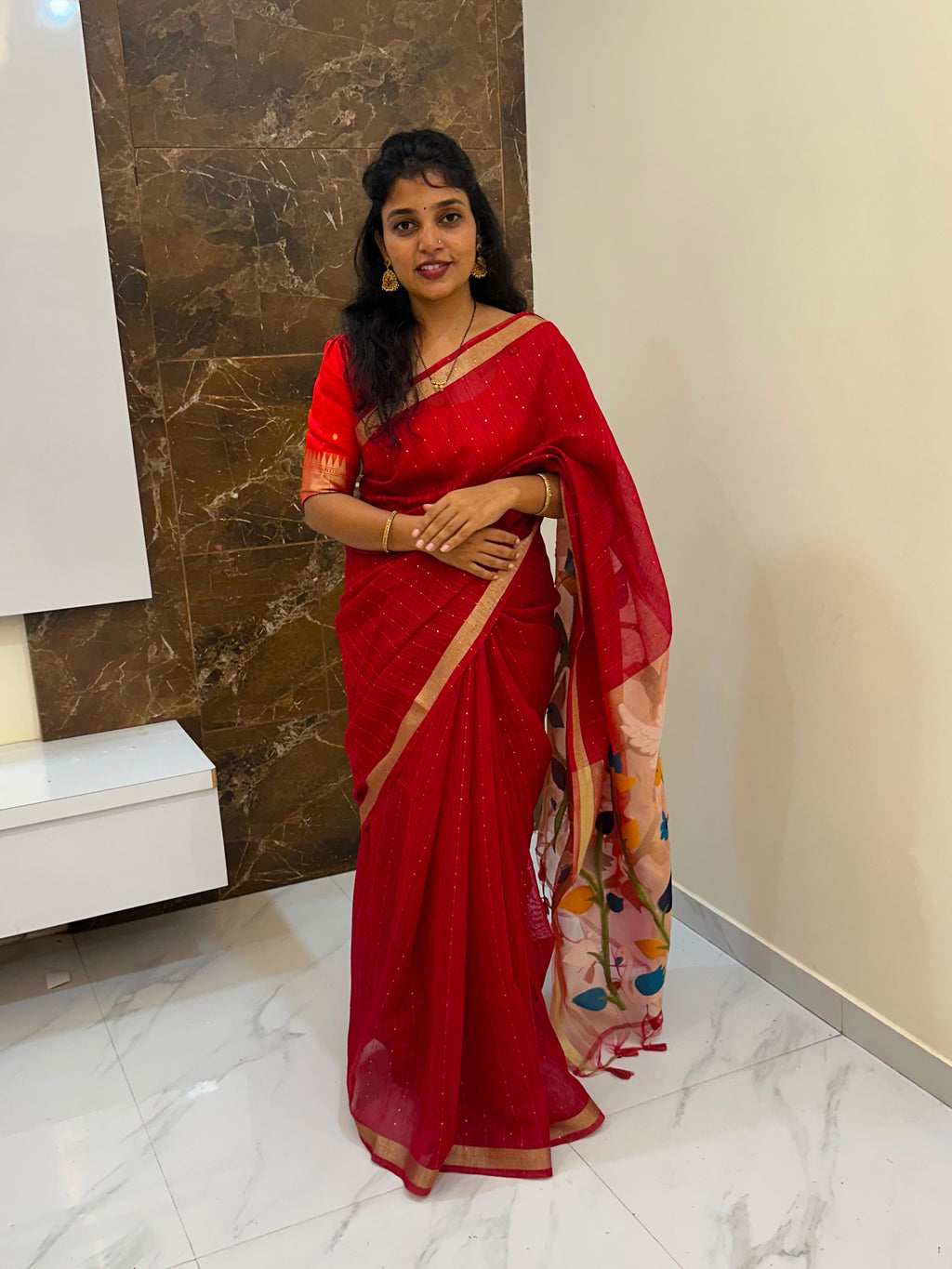 Jamdani Saree with Floral & Swan